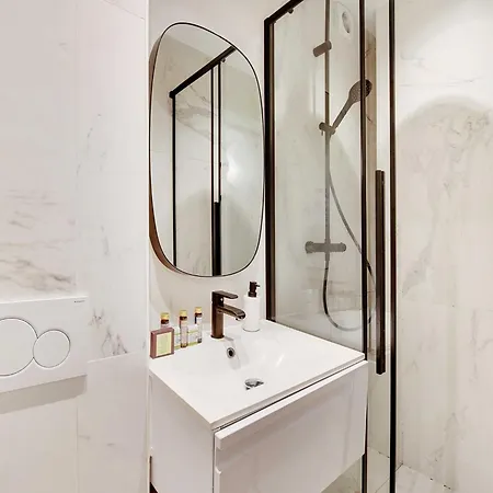 Appartamento Welcoming -2br 8p- Bel-air *