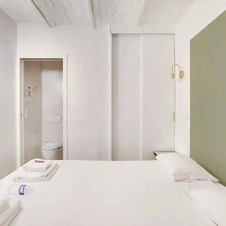 Welcoming -2br 8p- Bel-air Appartamento Parigi